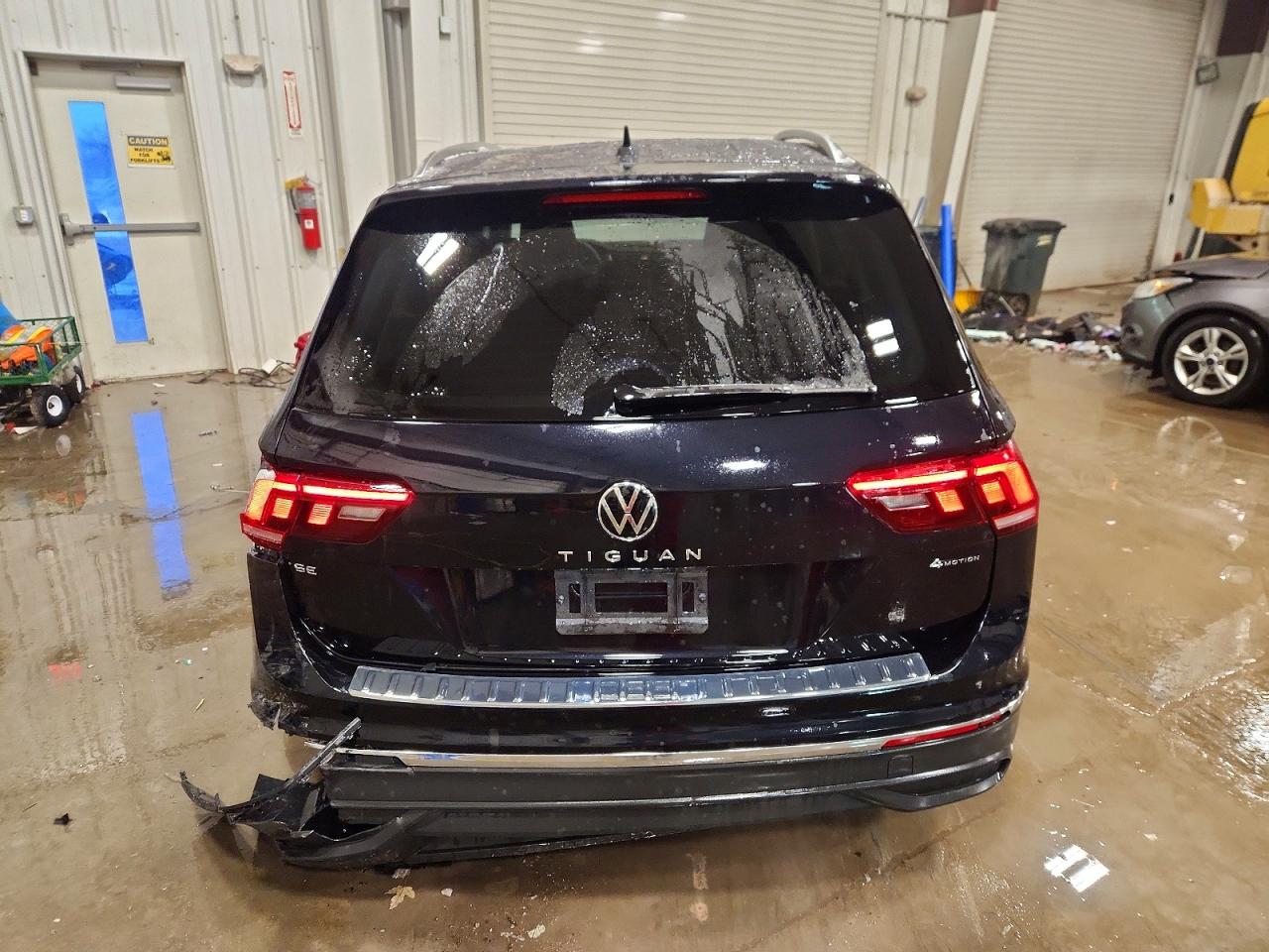 2024 VOLKSWAGEN TIGUAN SE photo 6
