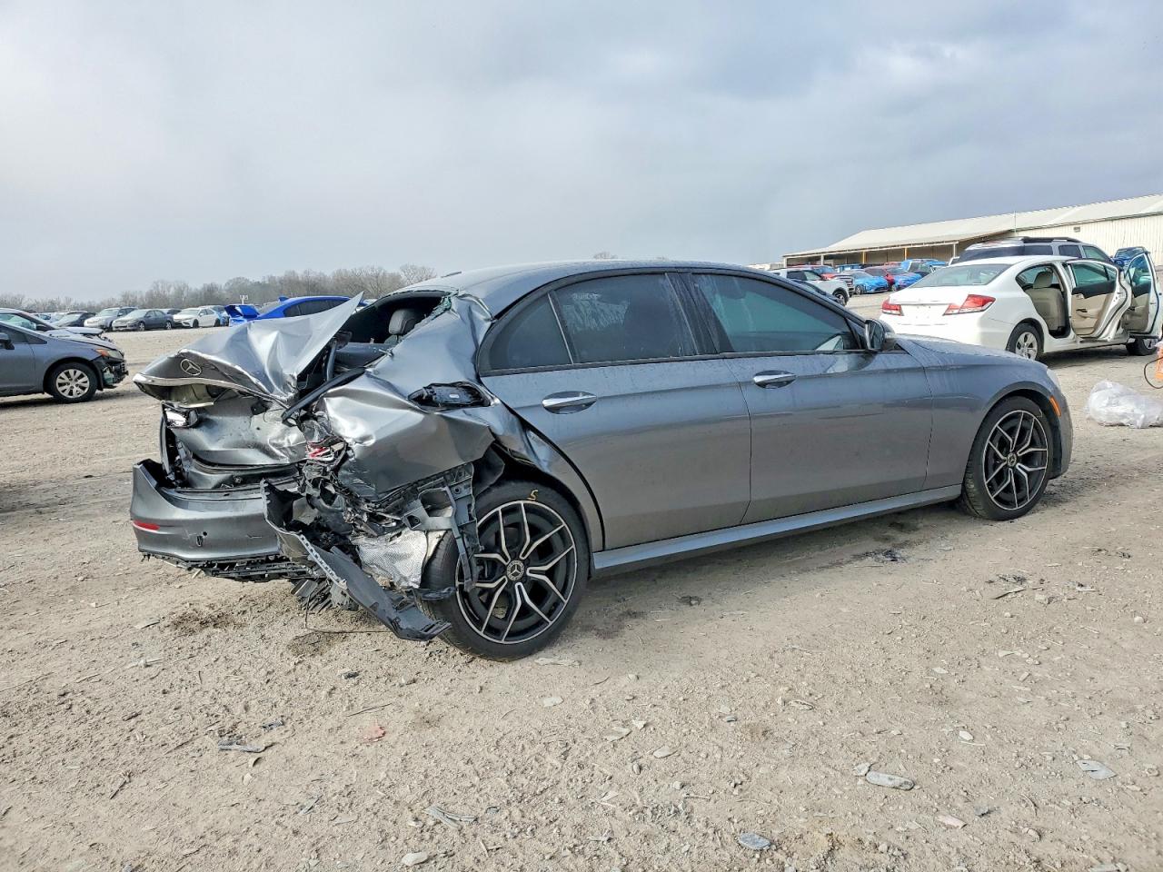 2021 MERCEDES-BENZ E 350 4MATIC photo 3