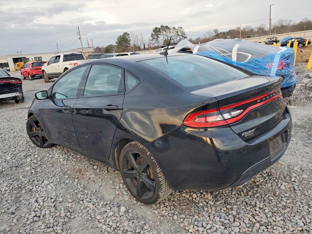2015 DODGE DART SXT photo 2
