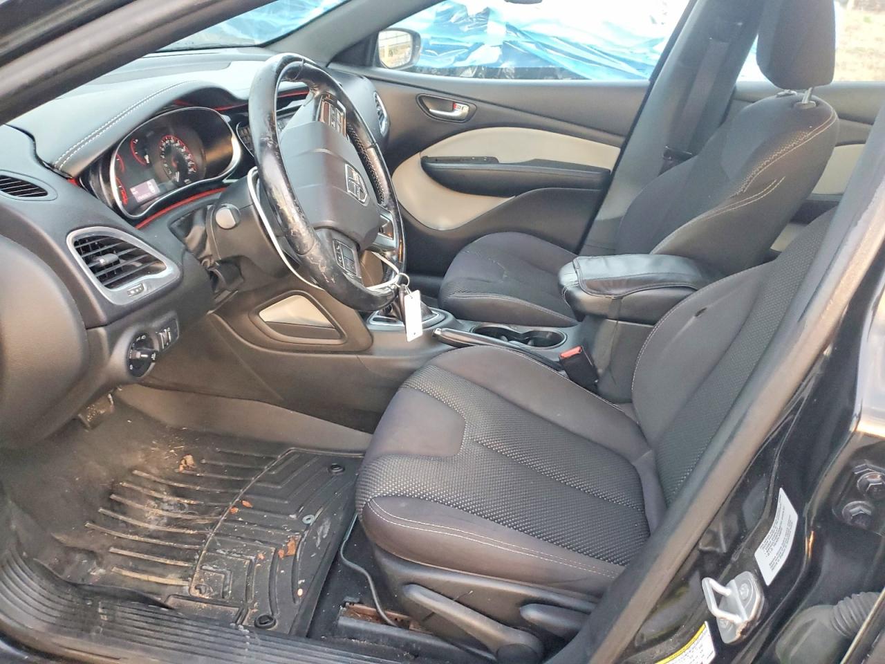 2015 DODGE DART SXT photo 7