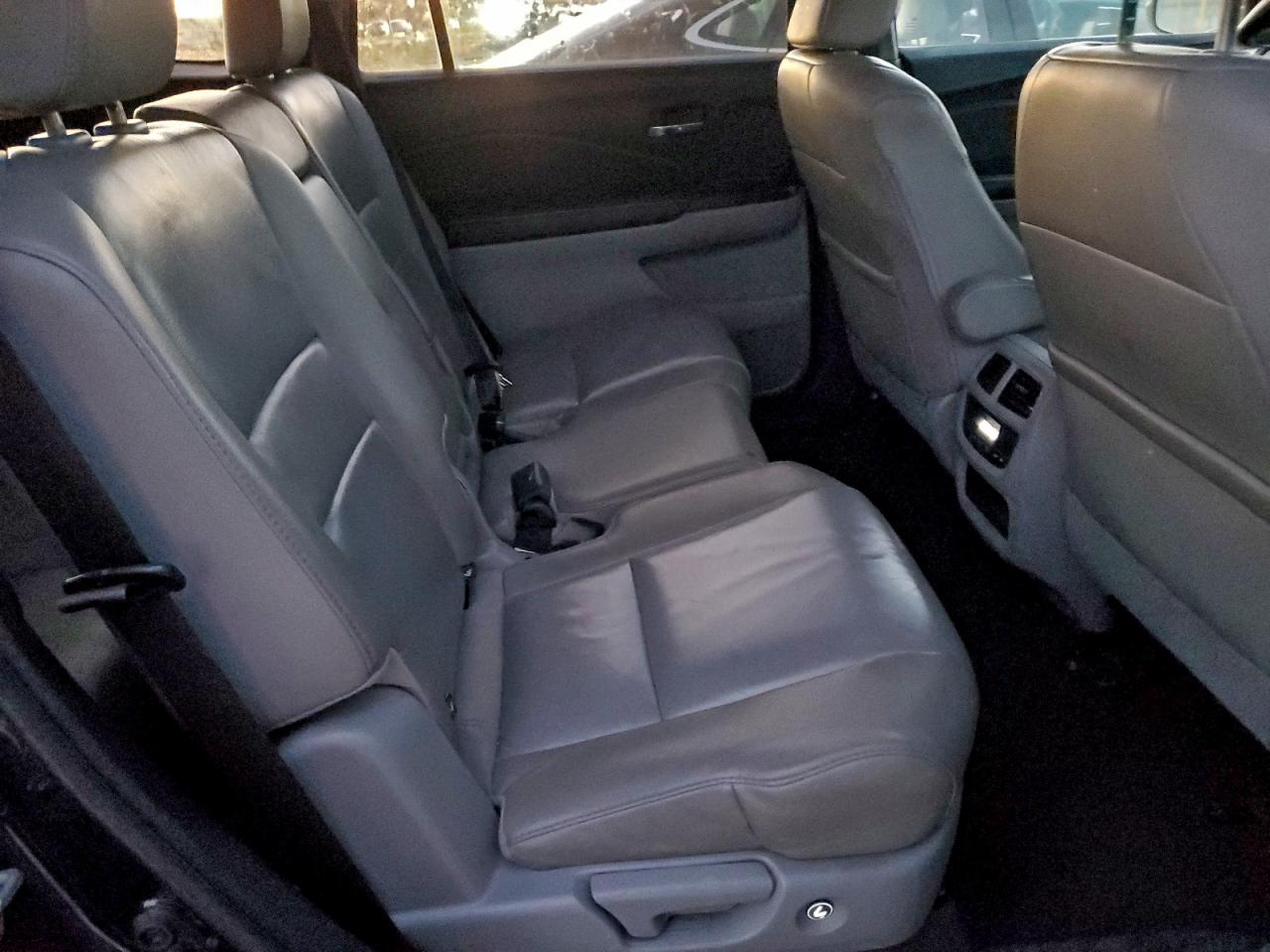 2016 HONDA PILOT EXL photo 10