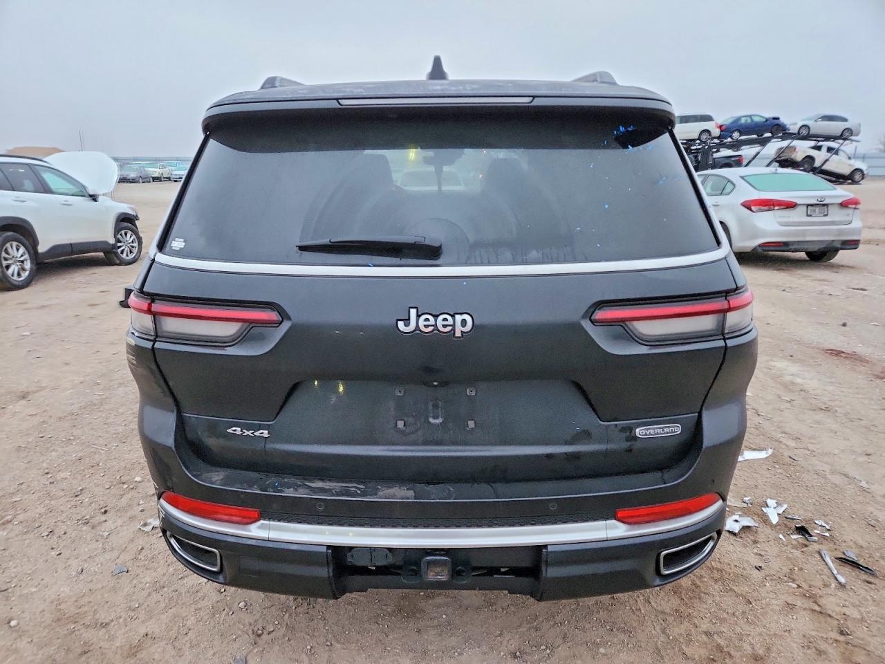 2023 JEEP GRAND CHEROKEE L OVERLAND photo 6