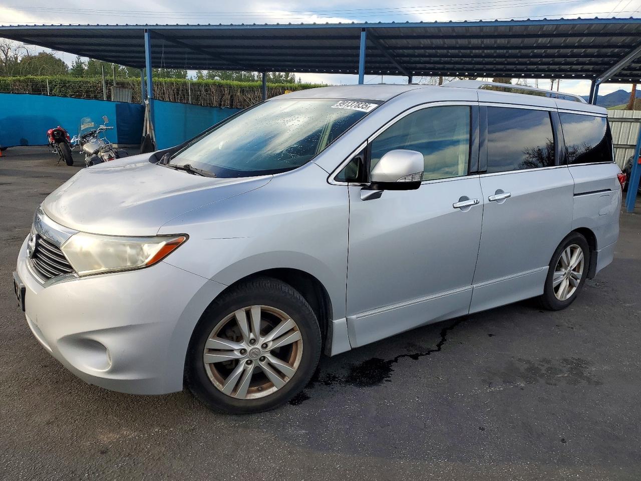 2013 NISSAN QUEST