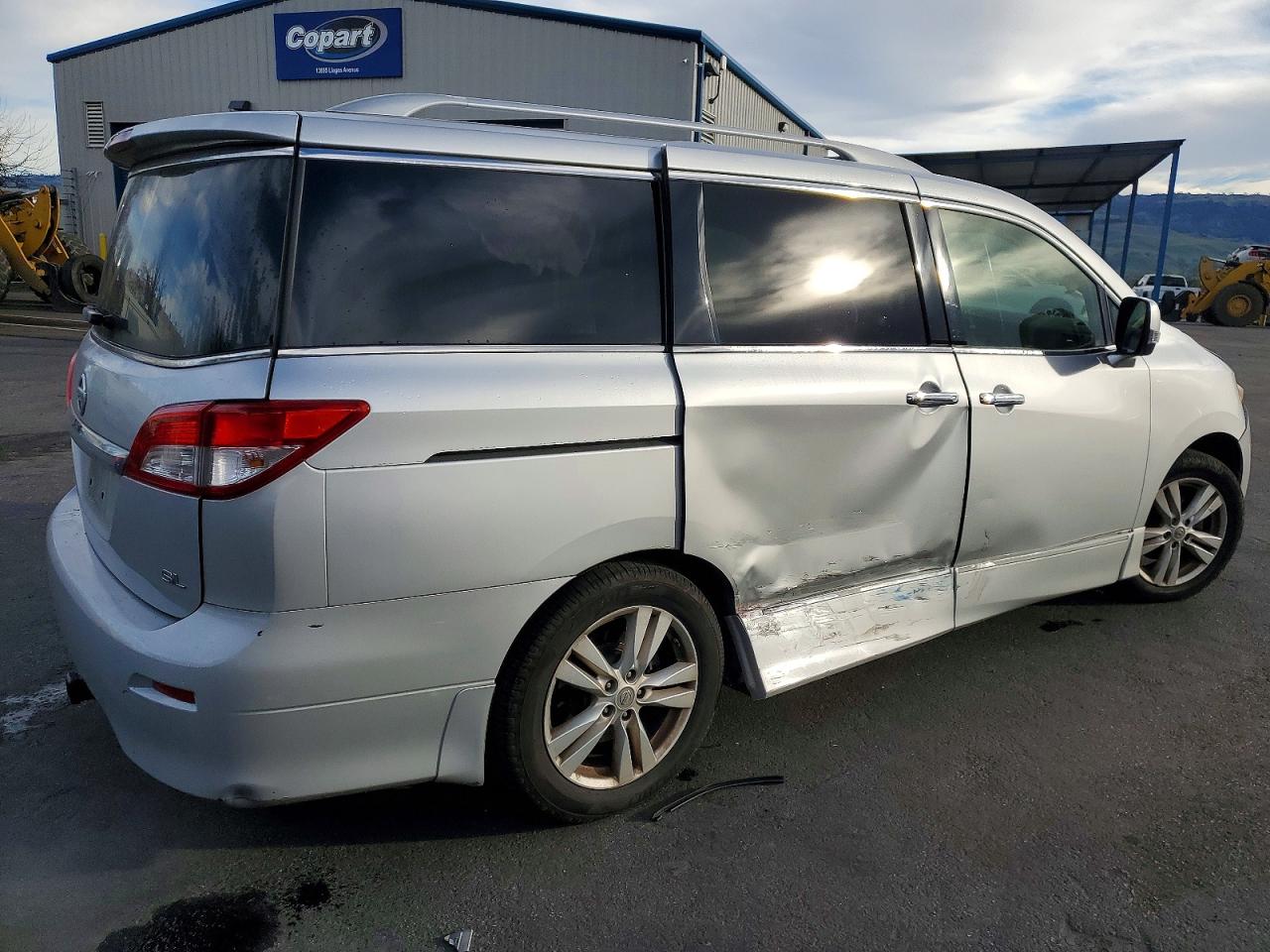 2013 NISSAN QUEST S photo 3