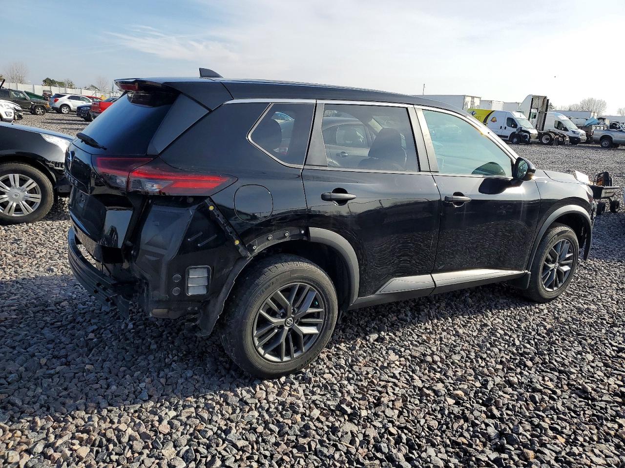 2021 NISSAN ROGUE S photo 5