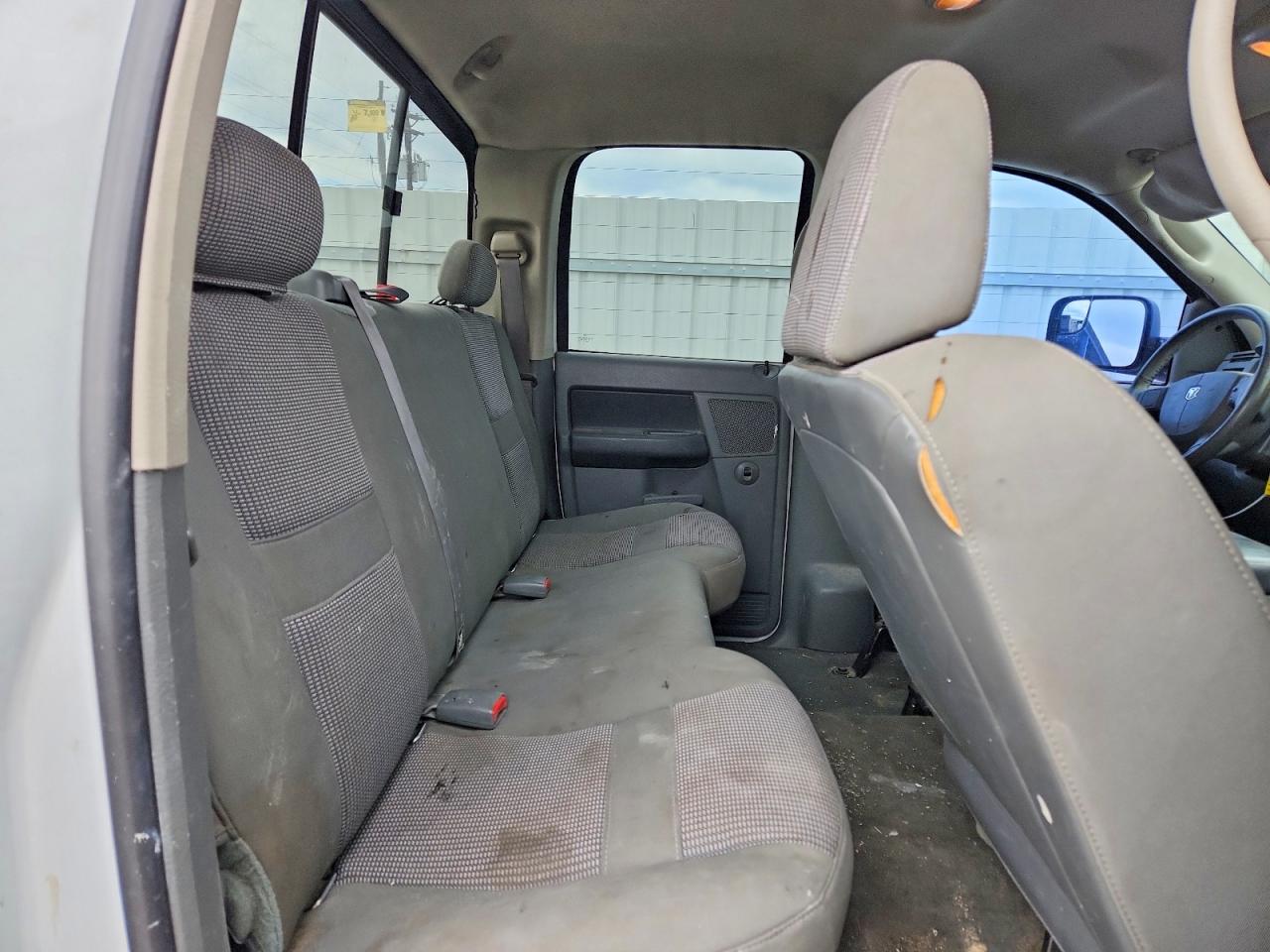 2006 DODGE RAM 1500 ST photo 10