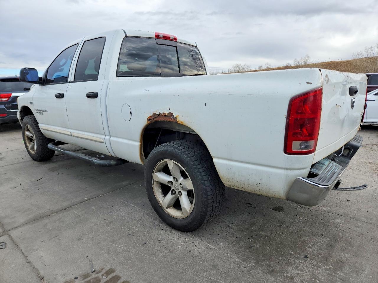 2006 DODGE RAM 1500 ST photo 2