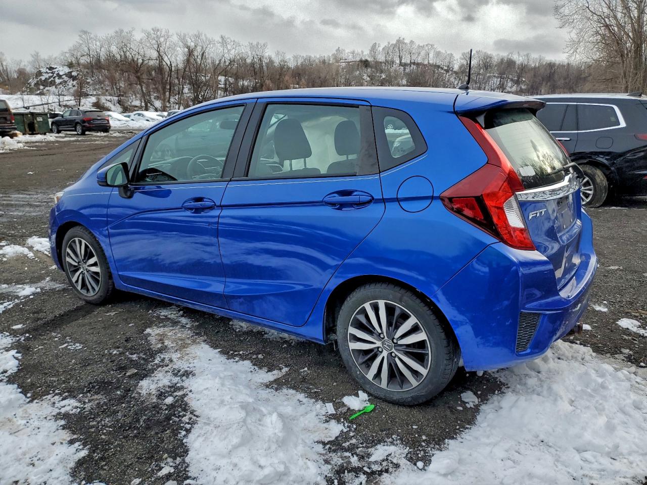 2015 HONDA FIT EX photo 2