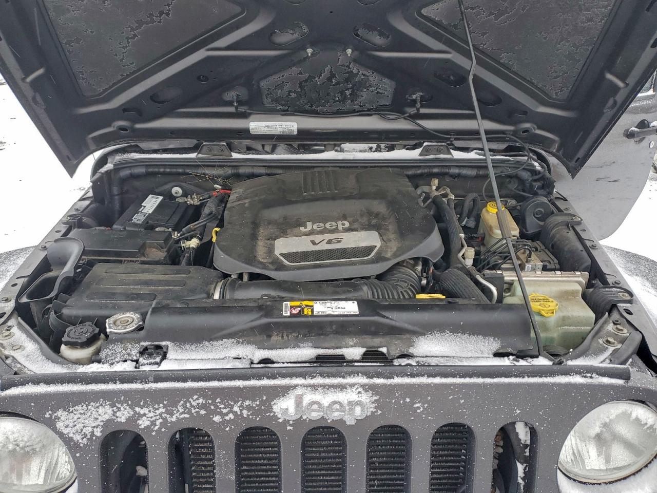 2016 JEEP WRANGLER UNLIMITED SPORT photo 12