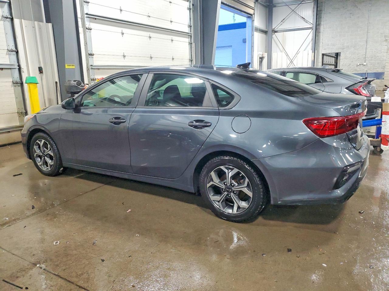 2020 KIA FORTE FE photo 2