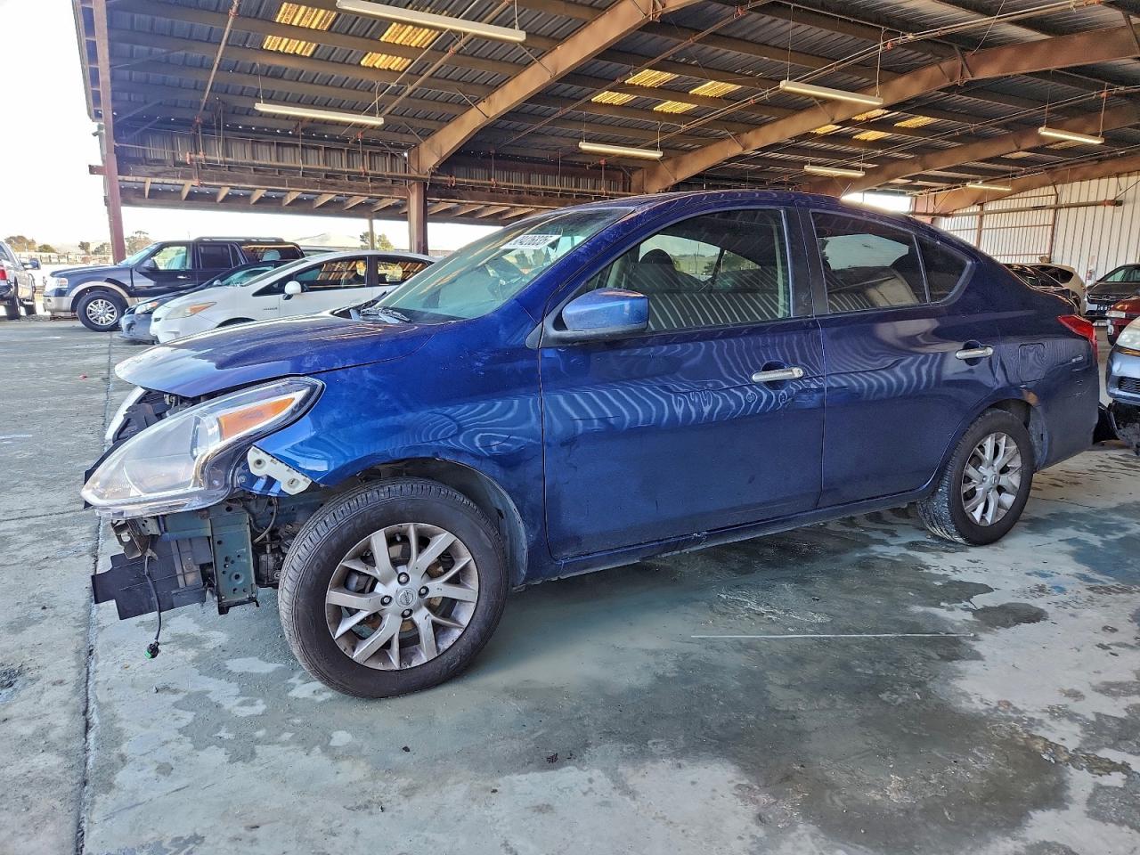 2018 NISSAN VERSA