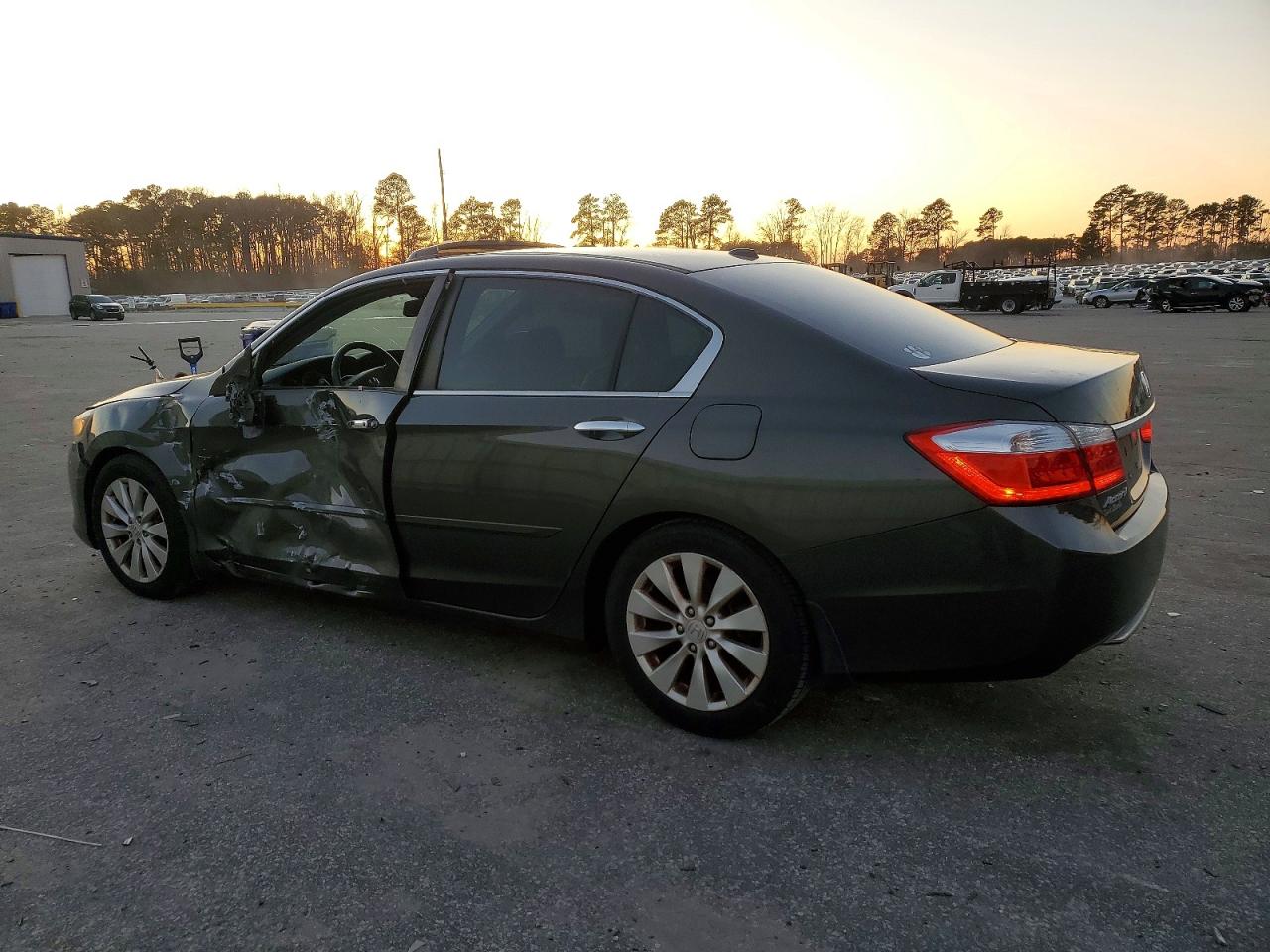 2014 HONDA ACCORD EXL photo 2