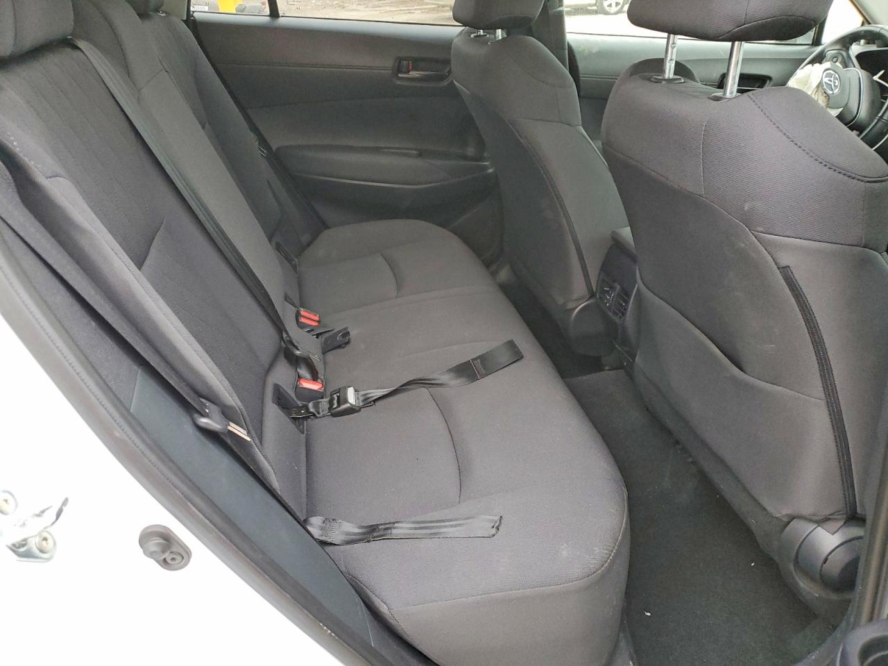 2023 TOYOTA COROLLA CROSS LE photo 11