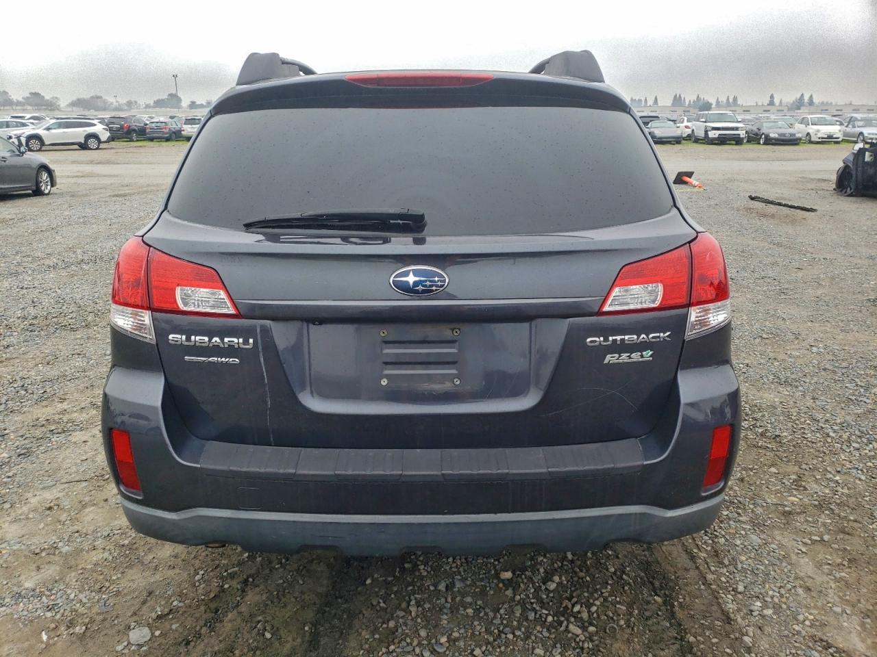 2011 SUBARU OUTBACK 2.5I PREMIUM photo 6