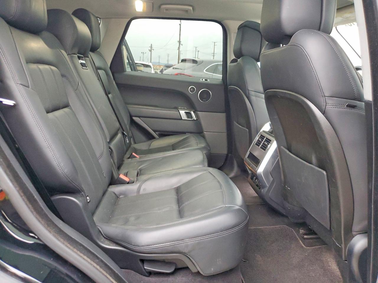 2020 LAND ROVER RANGE ROVER SPORT HSE photo 11