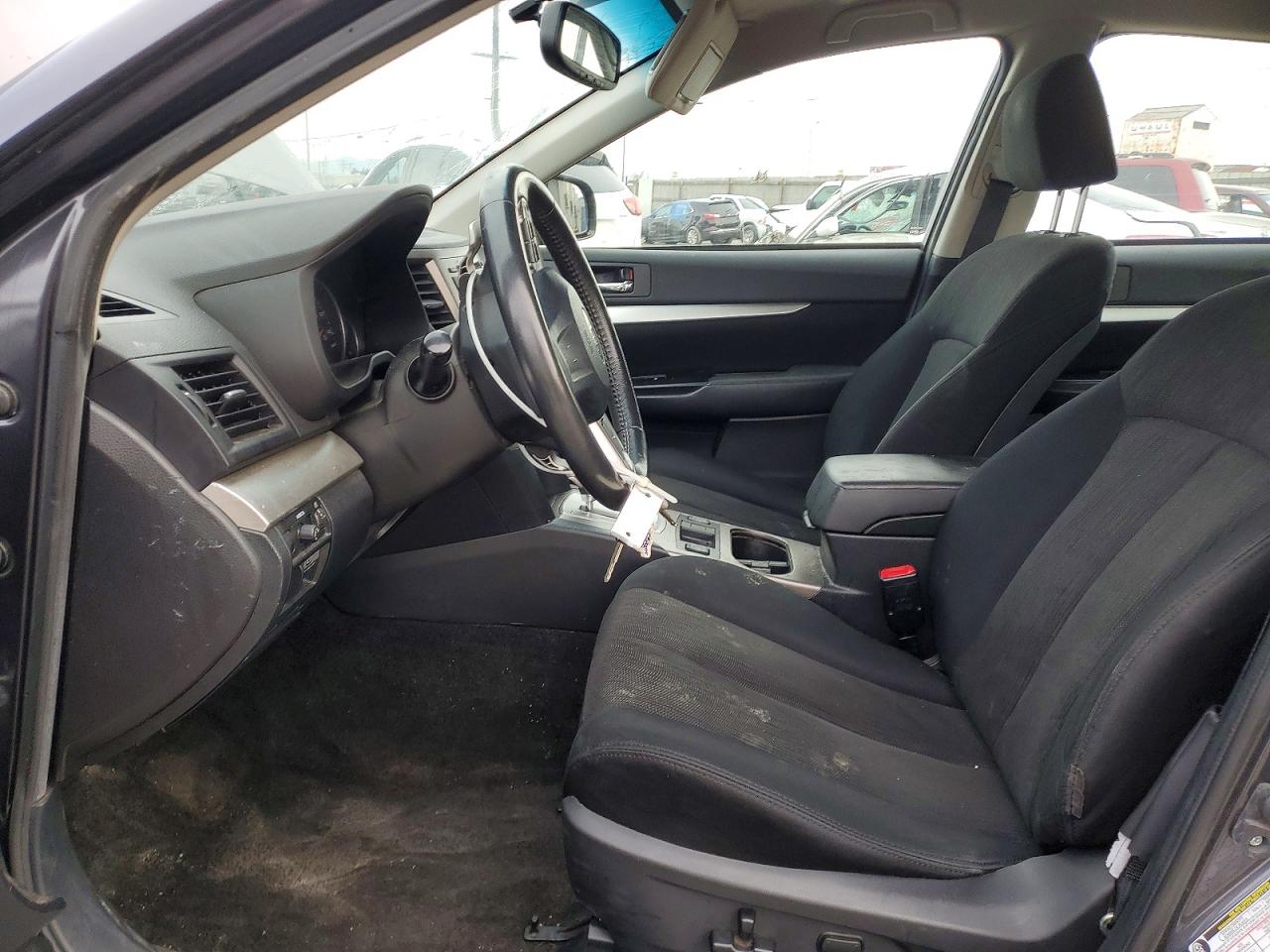 2013 SUBARU LEGACY 2.5I PREMIUM photo 7