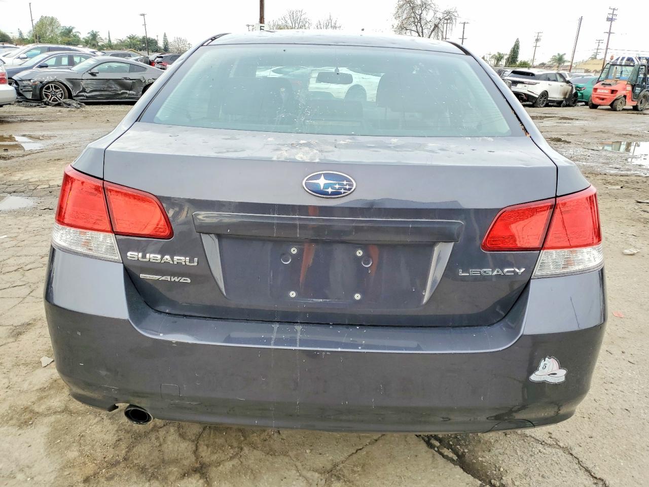2013 SUBARU LEGACY 2.5I PREMIUM photo 6
