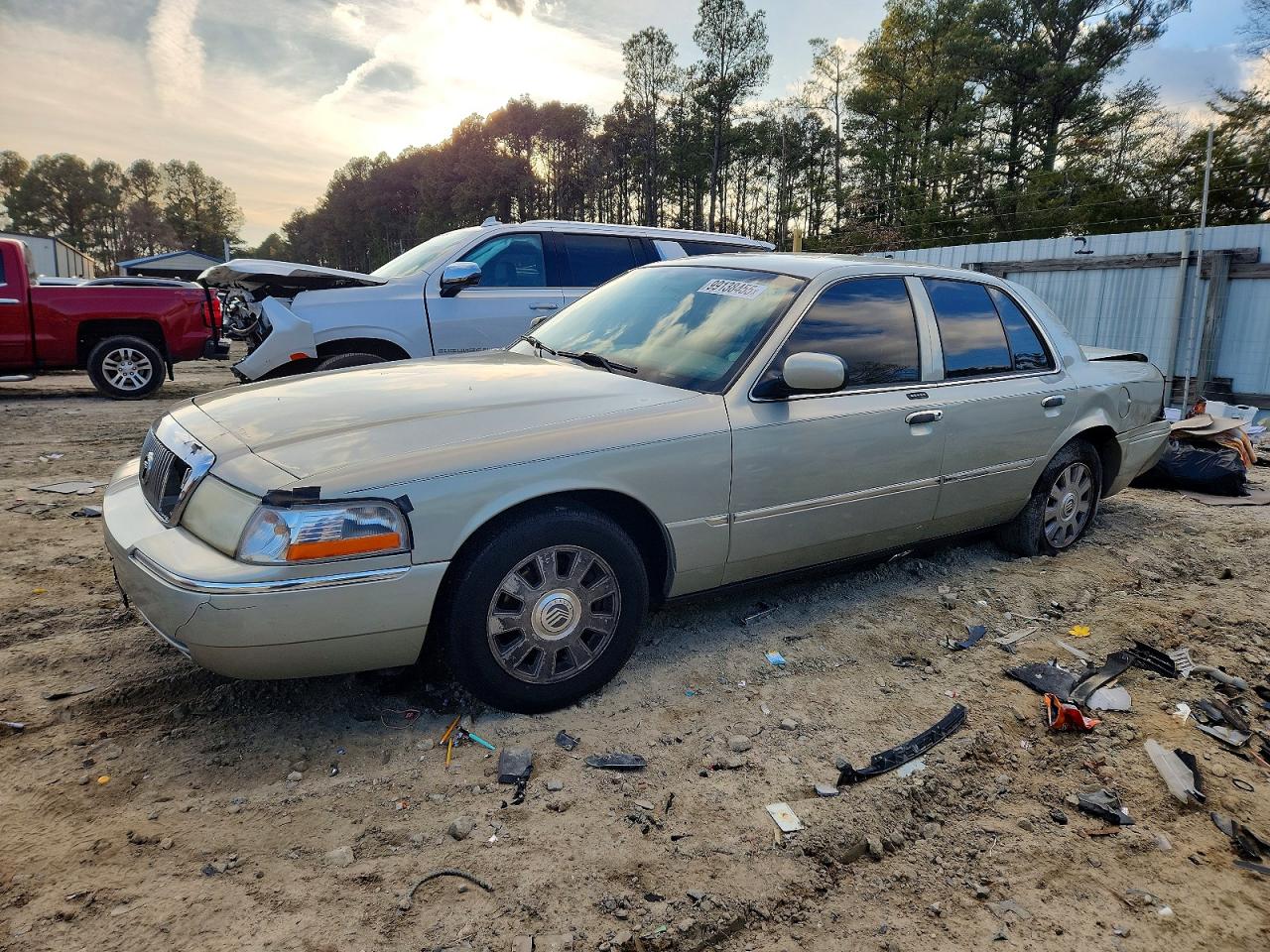 2005 MERCURY GRAND MARQUIS