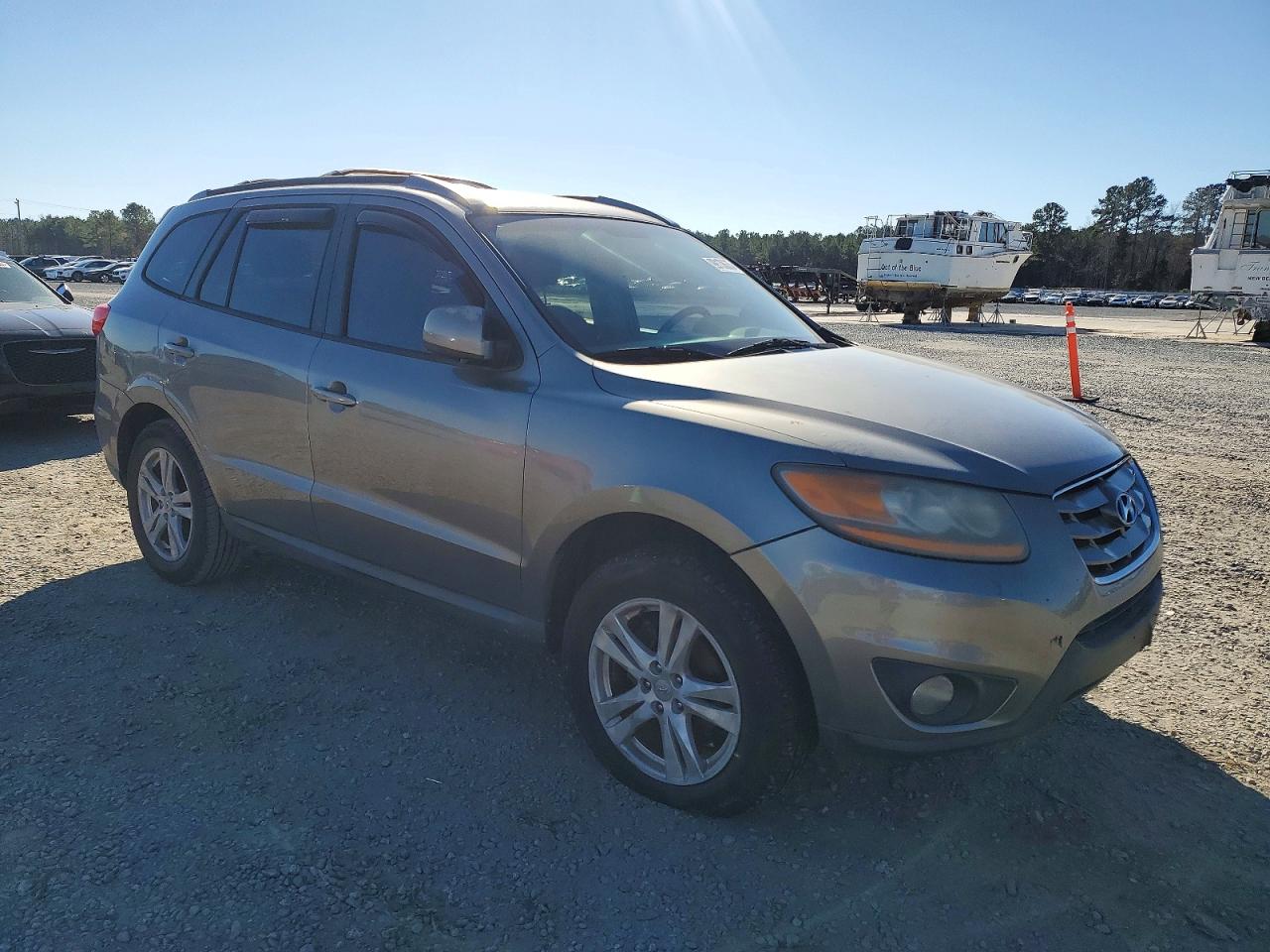 2011 HYUNDAI SANTA FE SE photo 4