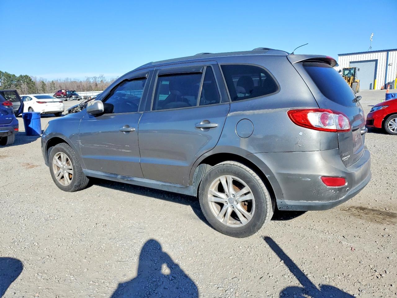 2011 HYUNDAI SANTA FE SE photo 2