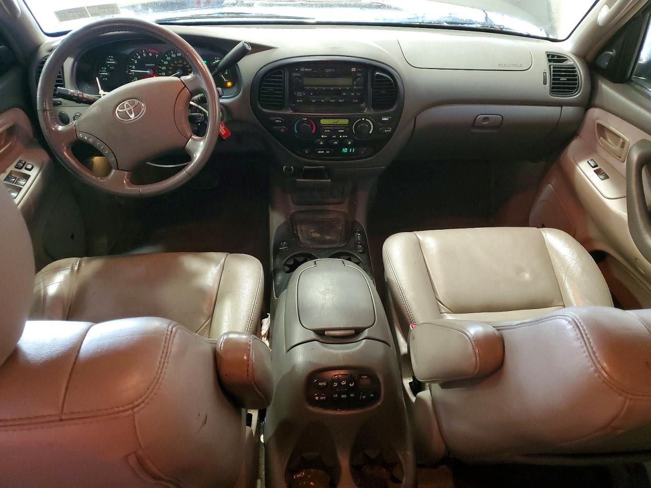 2007 TOYOTA SEQUOIA SR5 photo 8