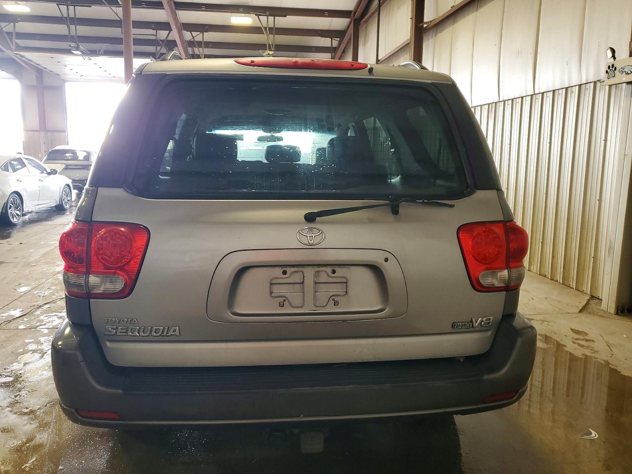 2007 TOYOTA SEQUOIA SR5 photo 6