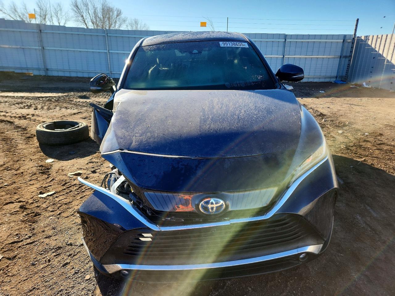 2024 TOYOTA VENZA LE photo 5