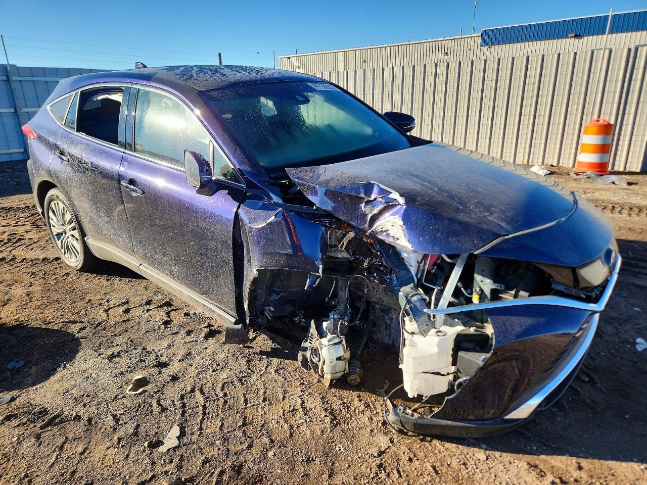 2024 TOYOTA VENZA LE photo 4