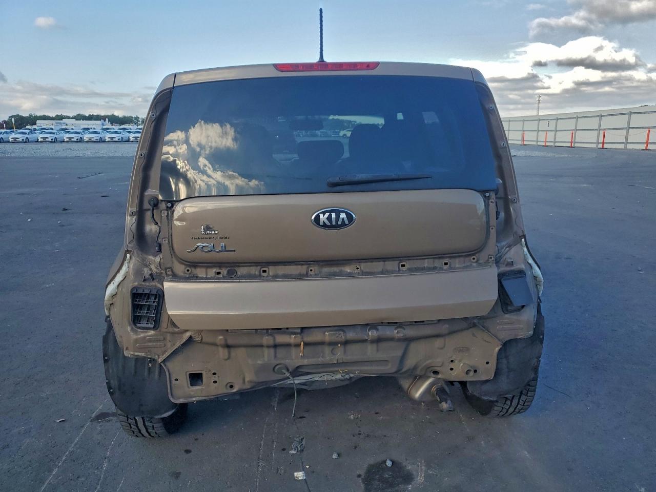 2016 KIA SOUL photo 6
