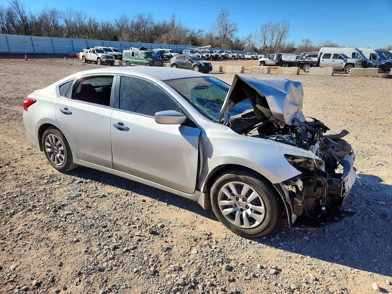 2017 NISSAN ALTIMA 2.5 photo 4