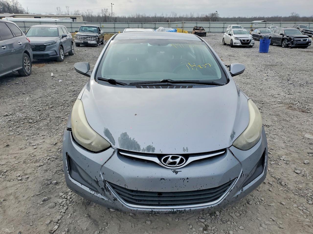 2016 HYUNDAI ELANTRA SE photo 5