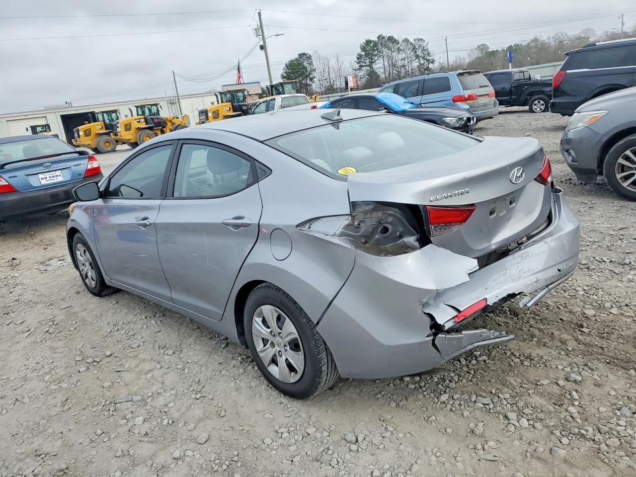 2016 HYUNDAI ELANTRA SE photo 2