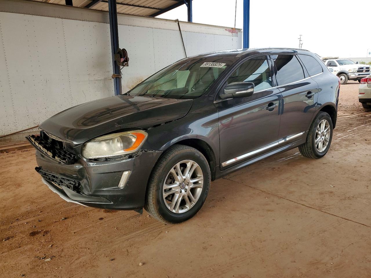 2015 VOLVO XC60