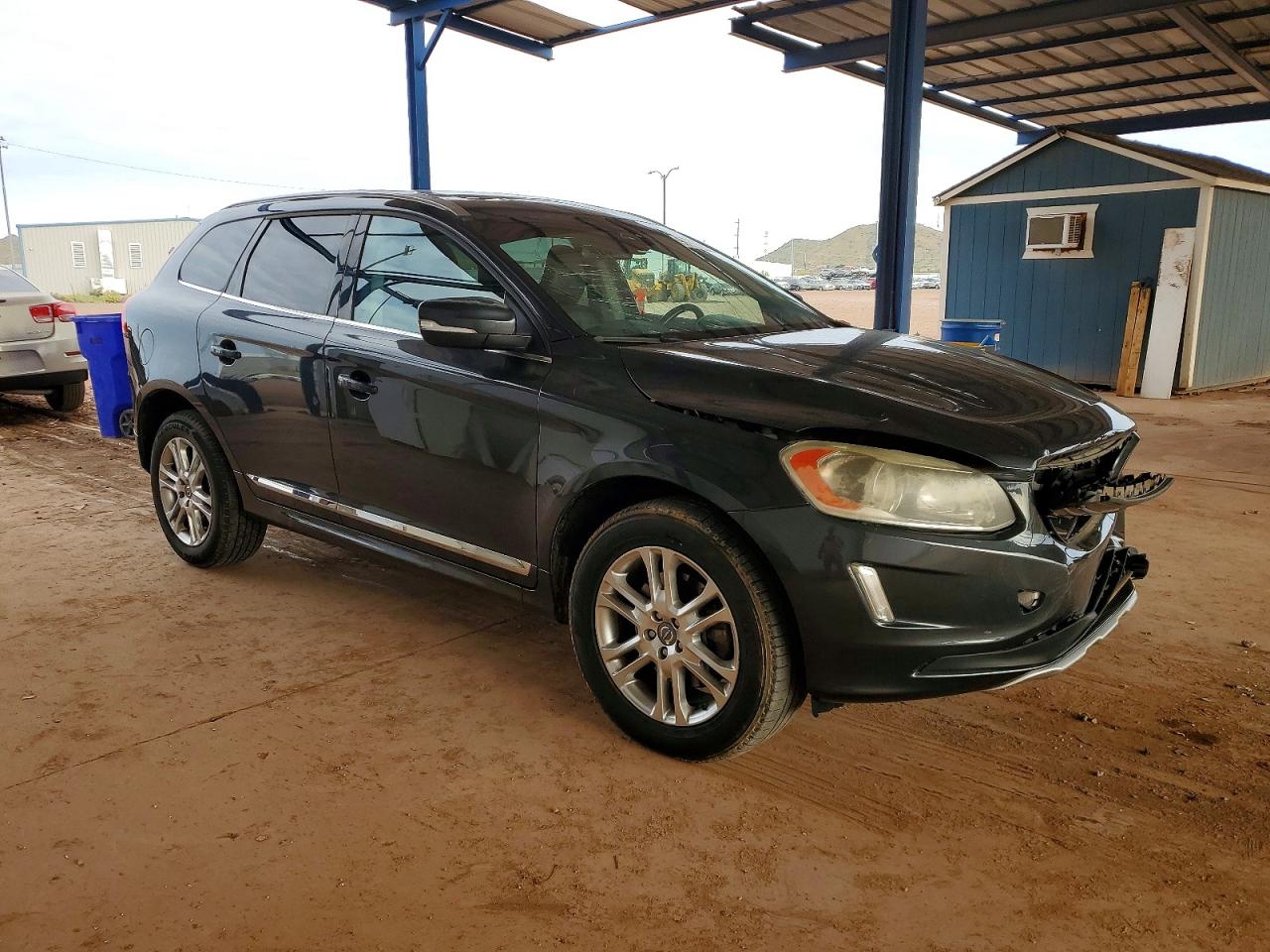 2015 VOLVO XC60 T5 PREMIER photo 4