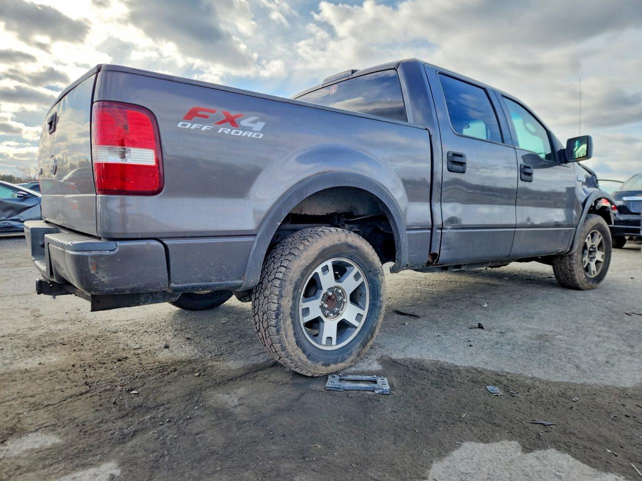 2004 FORD F150 SUPERCREW photo 3