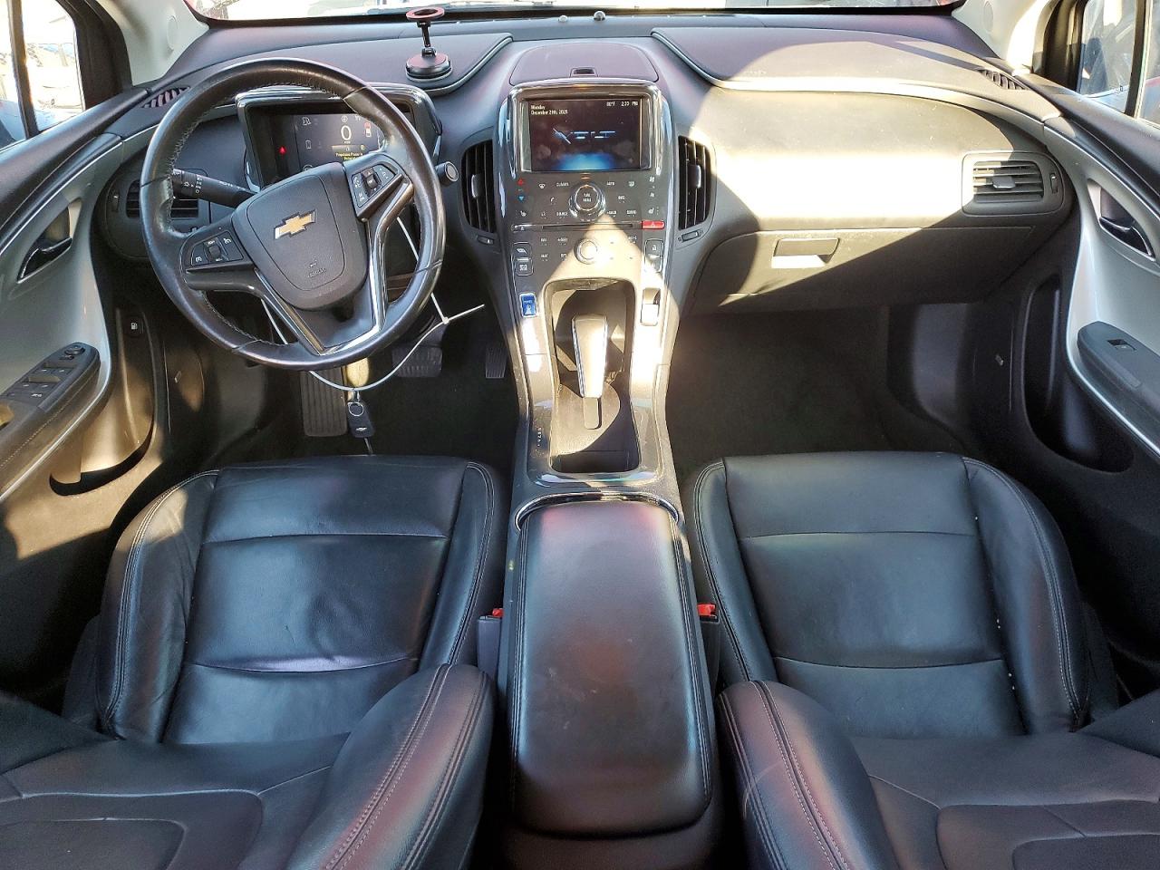 2014 CHEVROLET VOLT photo 8