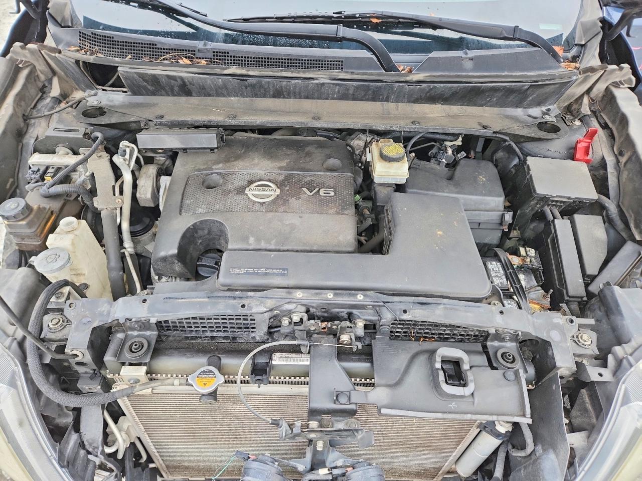 2013 NISSAN PATHFINDER S photo 12