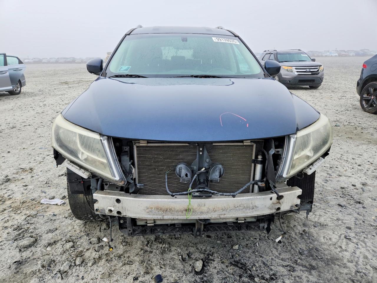 2013 NISSAN PATHFINDER S photo 5