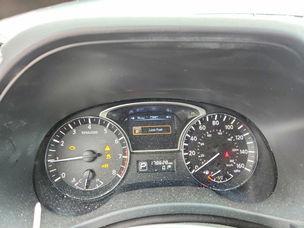 2013 NISSAN PATHFINDER S photo 9