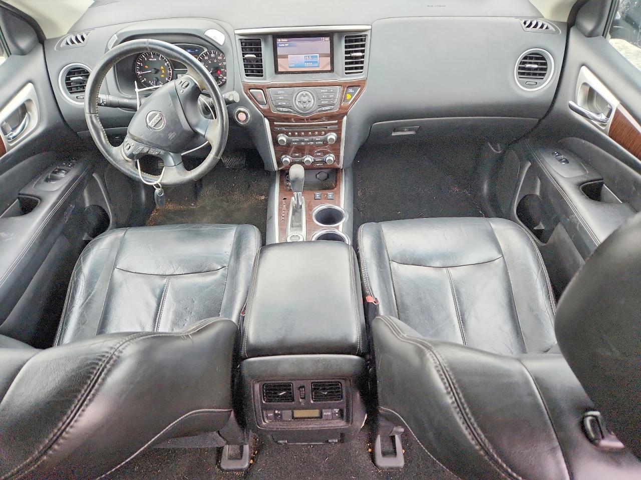 2013 NISSAN PATHFINDER S photo 8