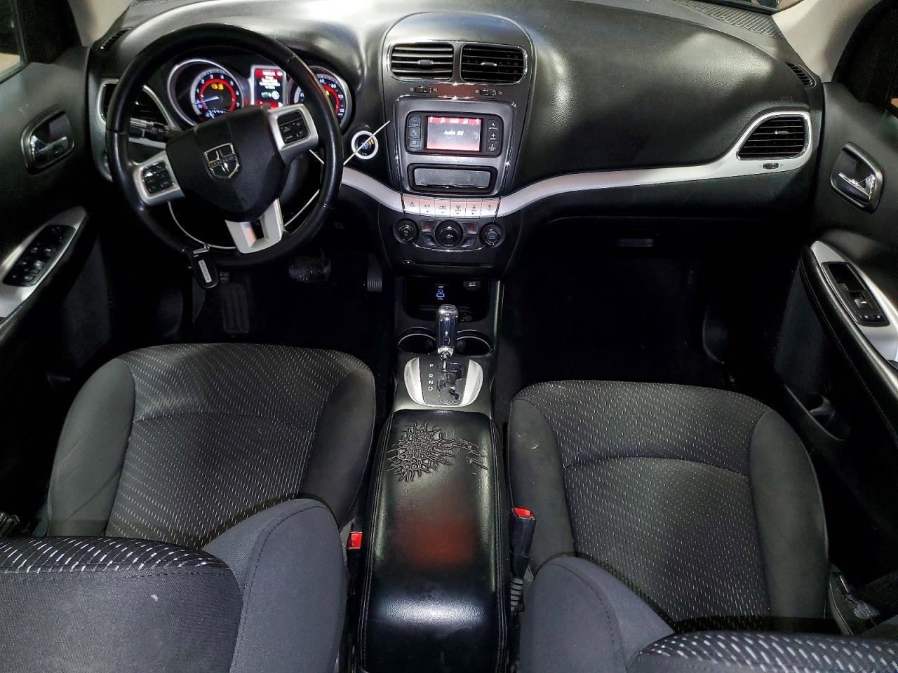 2018 DODGE JOURNEY SE photo 8