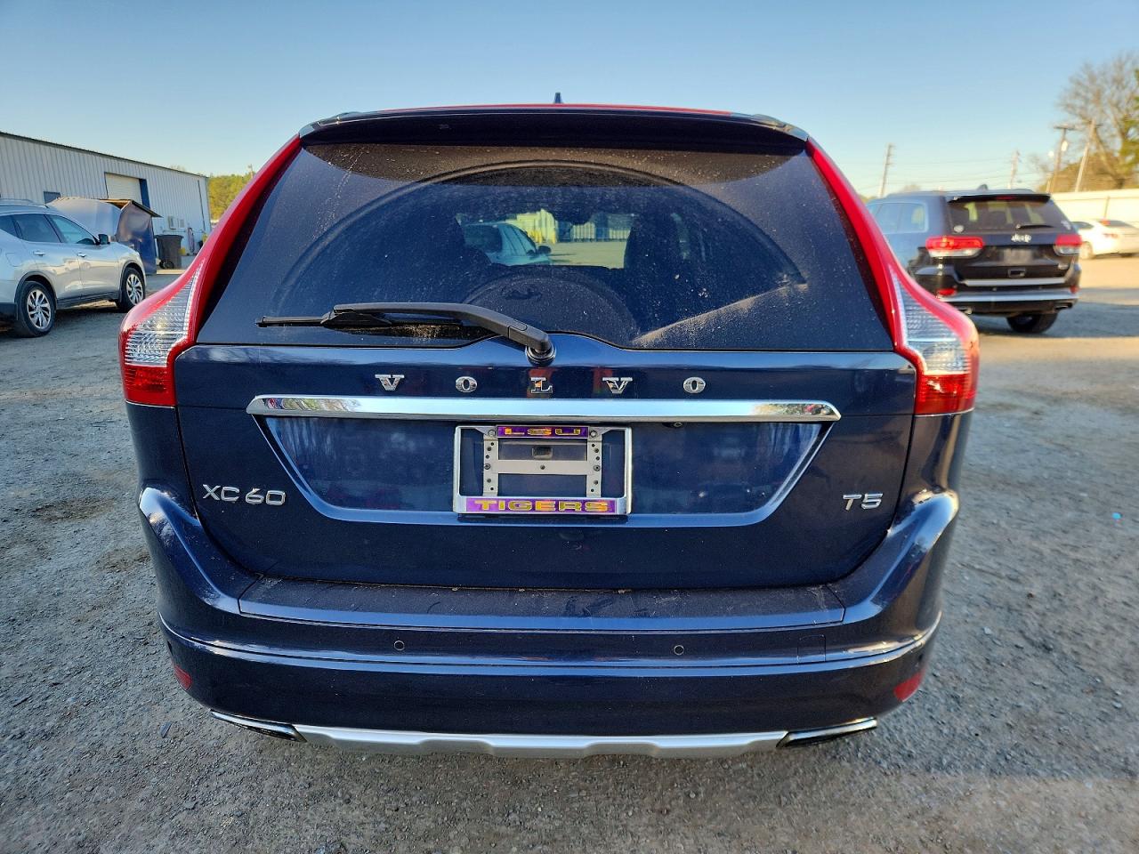 2015 VOLVO XC60 T5 PREMIER photo 6