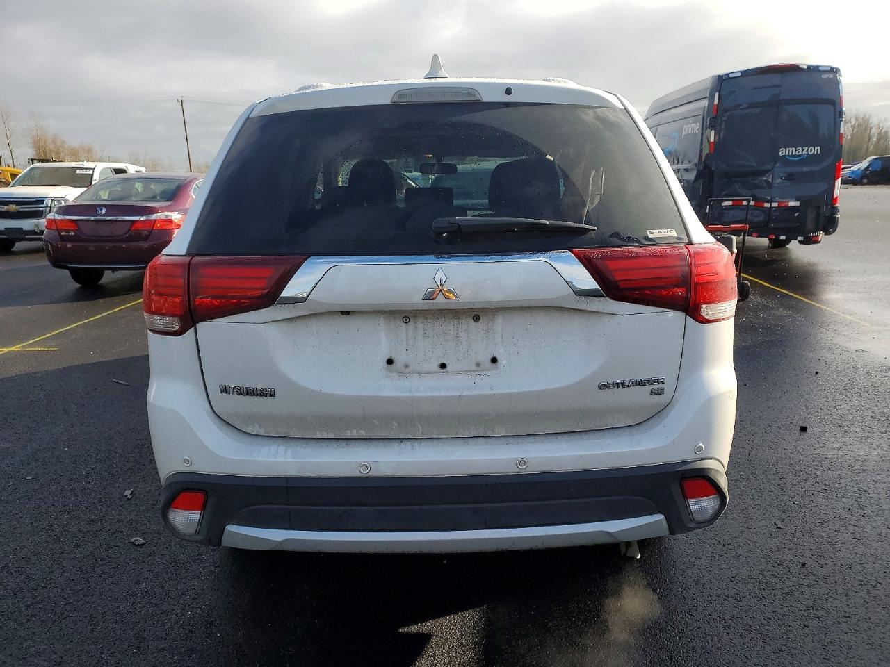 2017 MITSUBISHI OUTLANDER SE photo 6