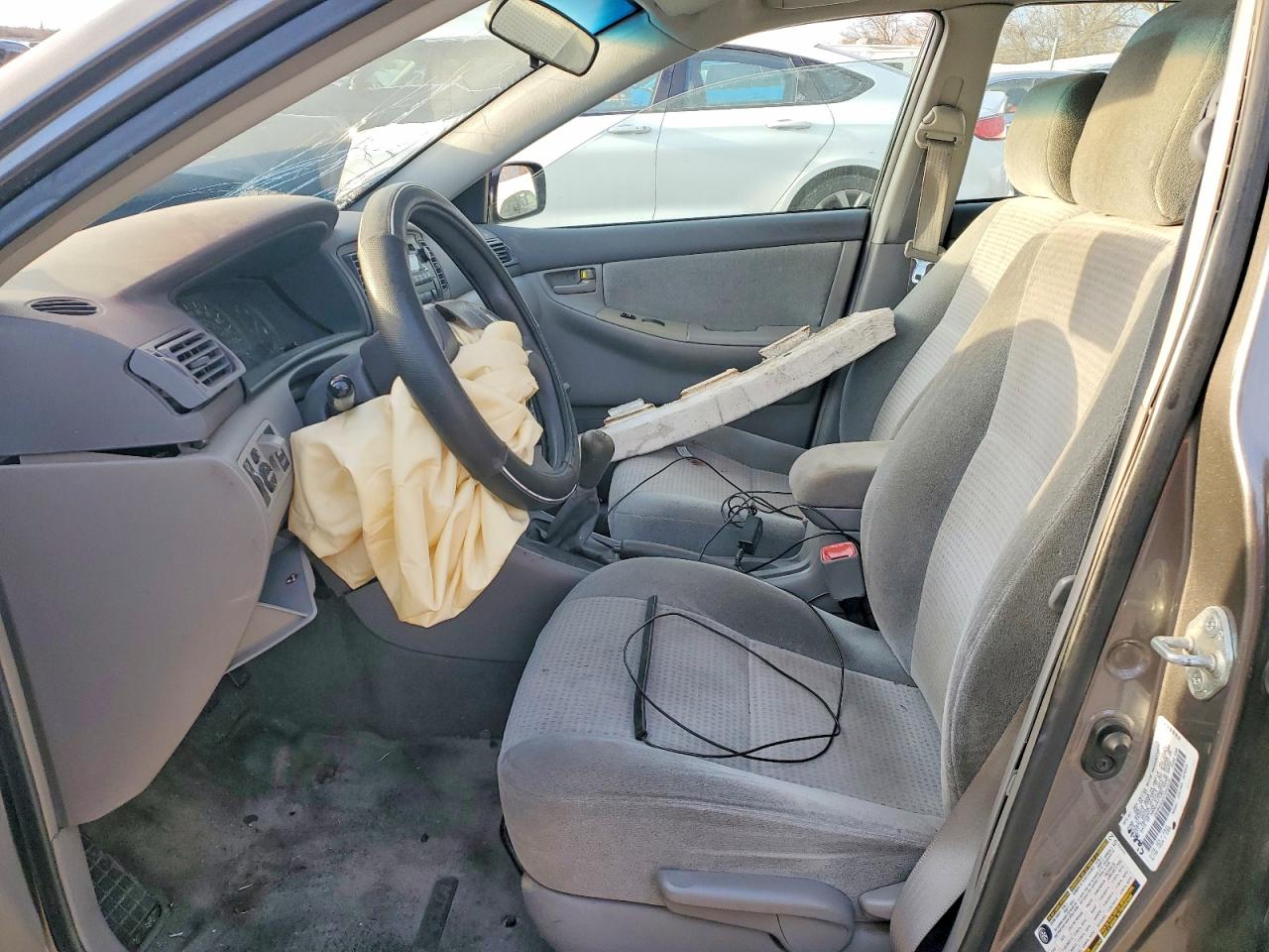 2007 TOYOTA COROLLA CE photo 7