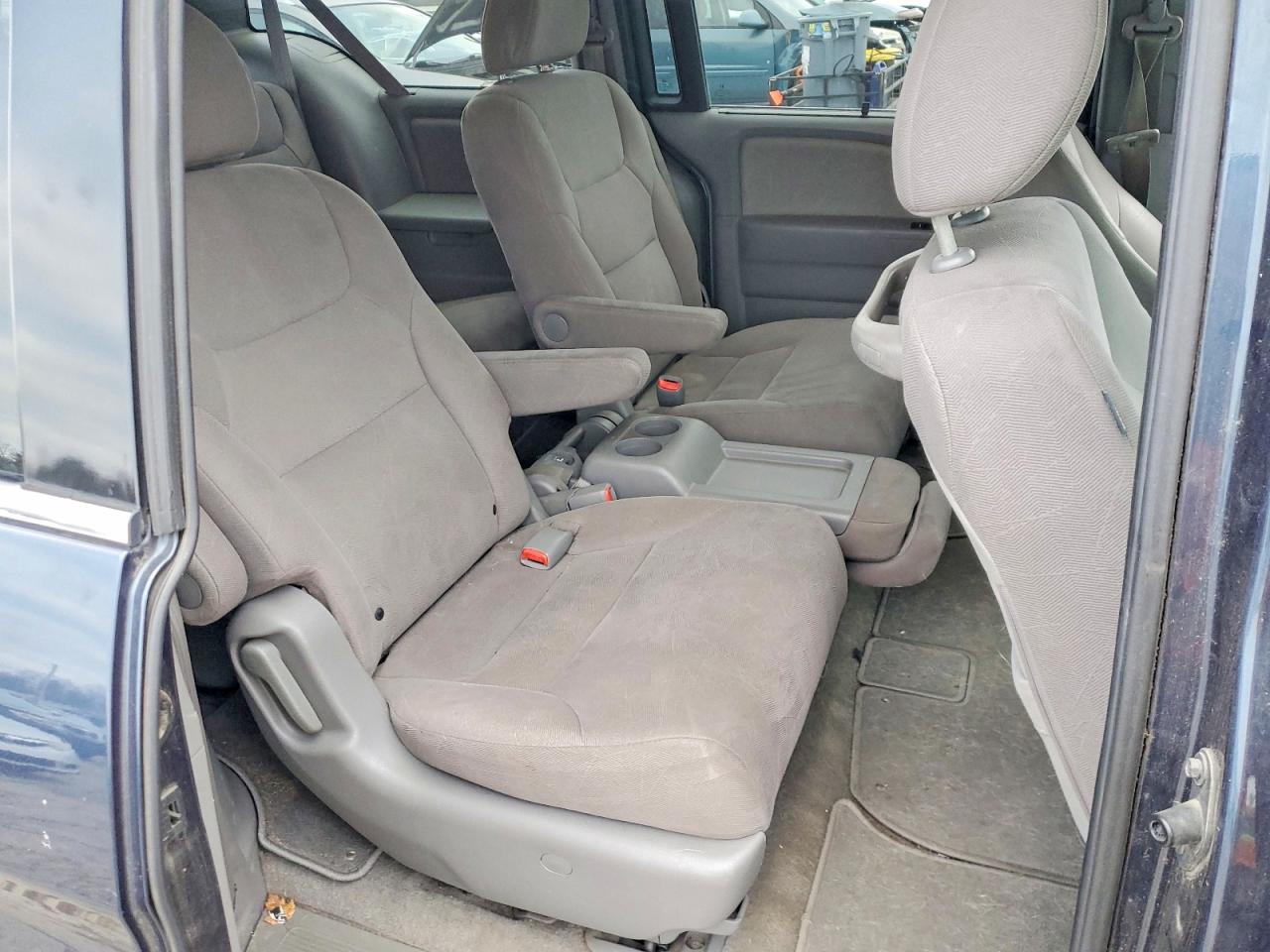 2010 HONDA ODYSSEY EX photo 11
