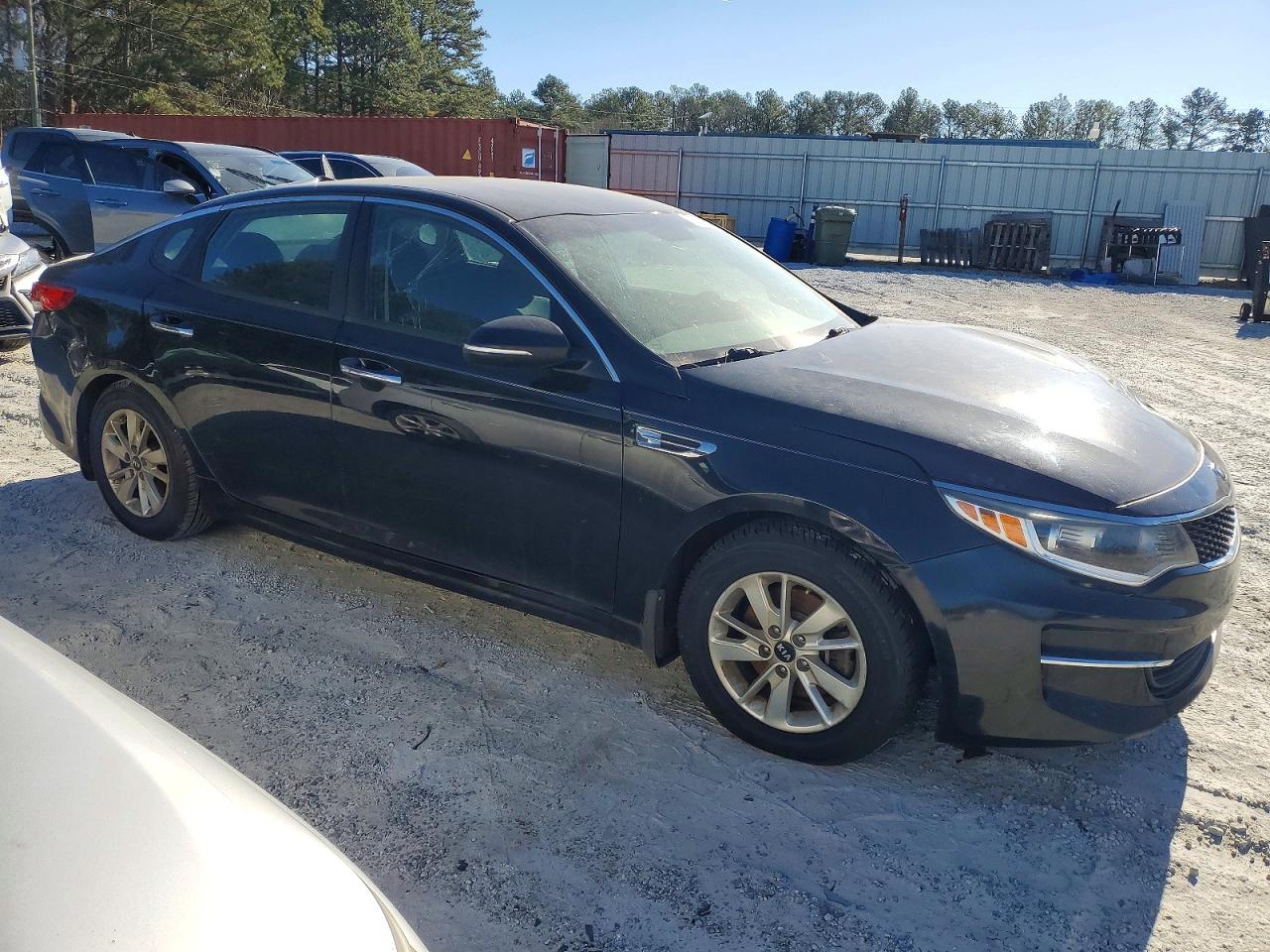 2018 KIA OPTIMA LX photo 4