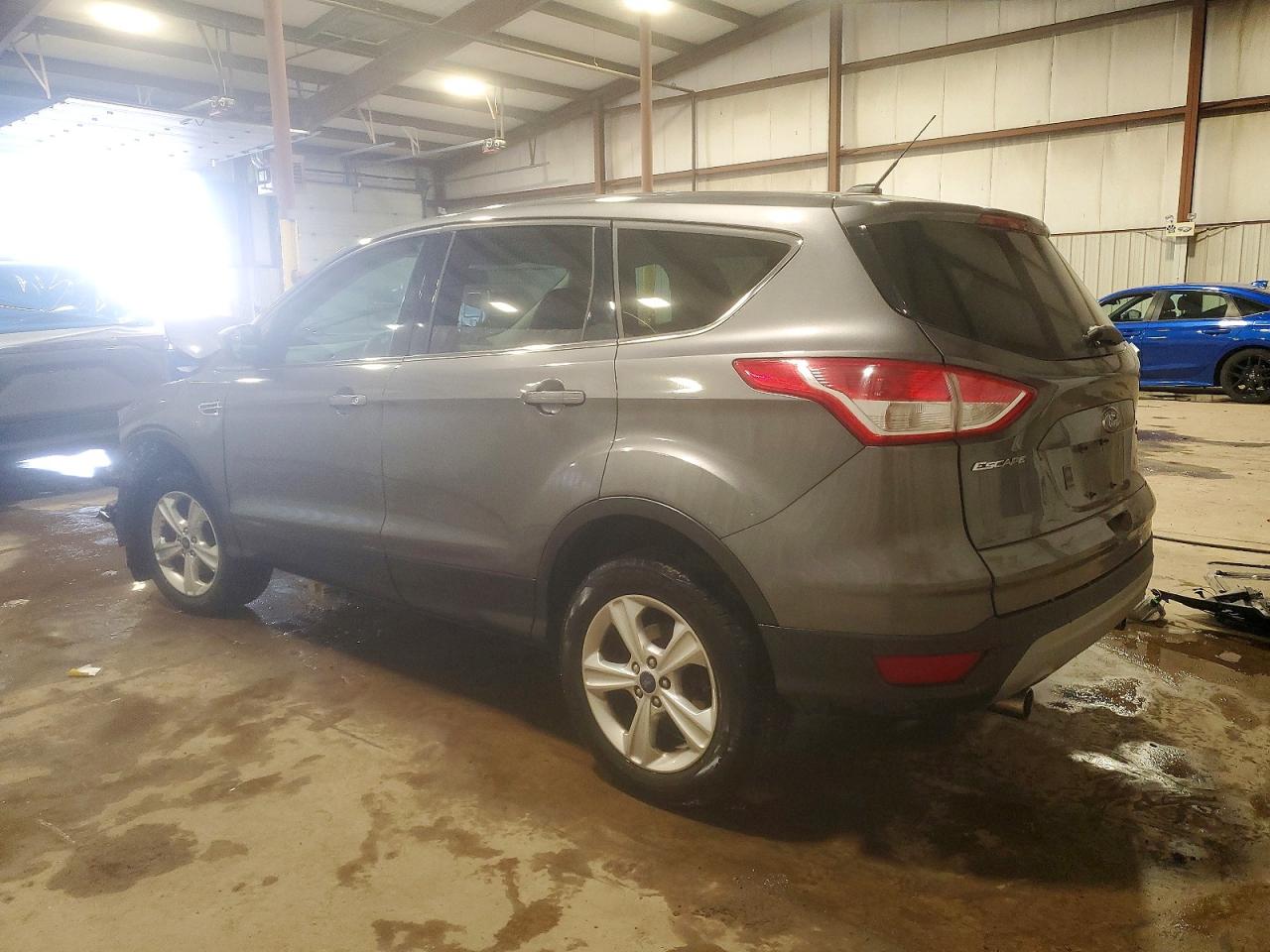 2013 FORD ESCAPE SE photo 2