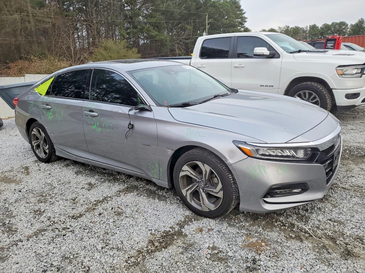 2020 HONDA ACCORD EX photo 4