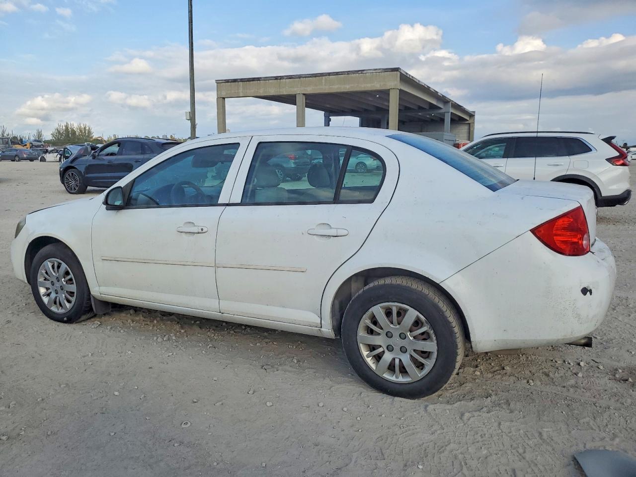 2010 CHEVROLET COBALT 1LT photo 2
