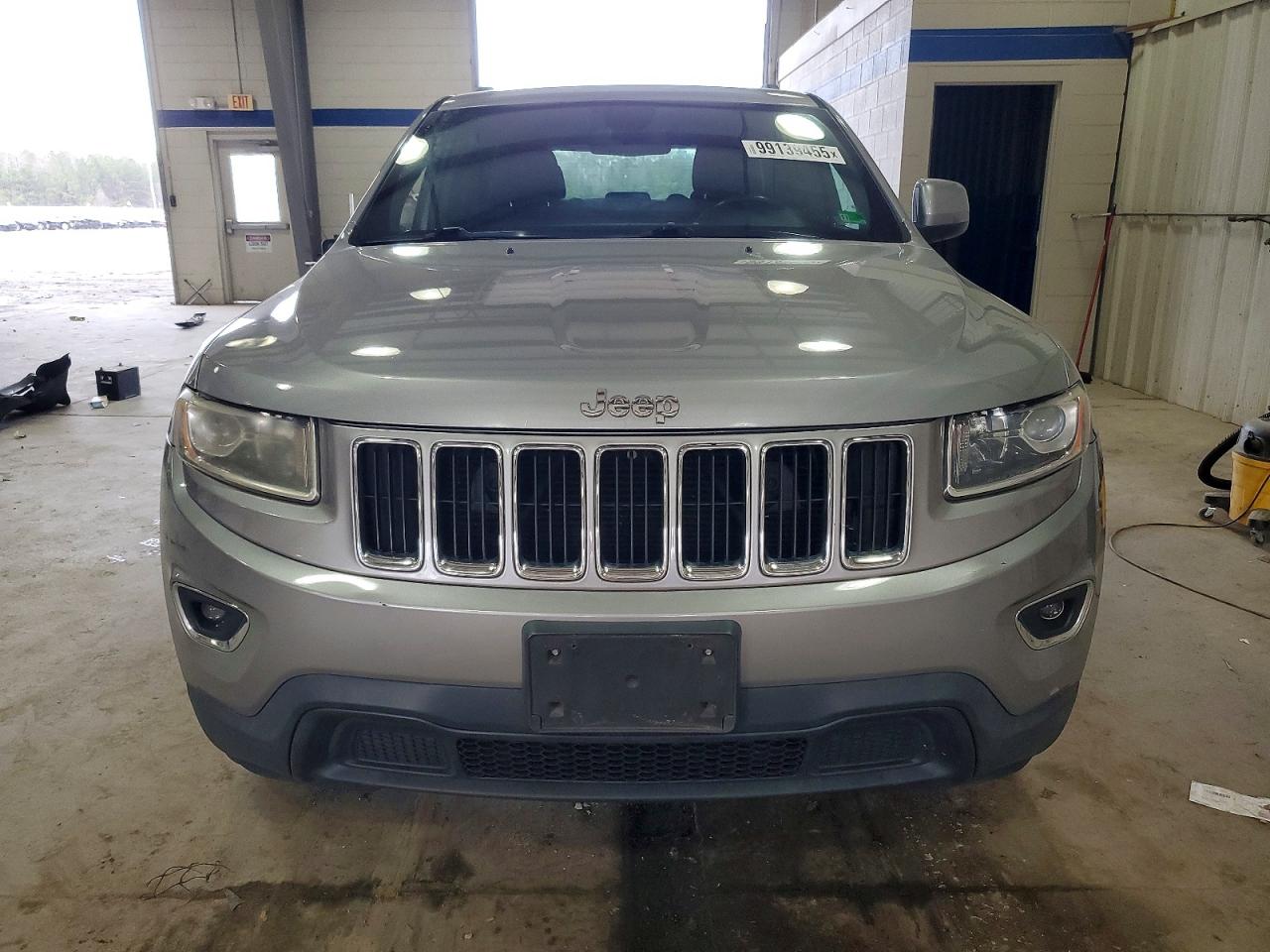 2016 JEEP GRAND CHEROKEE LAREDO photo 5